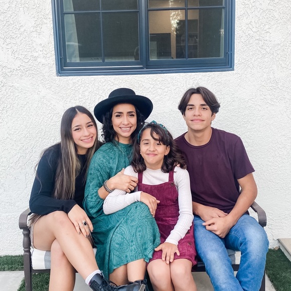 Meet your Posher, Ana - Picture 9 of 9